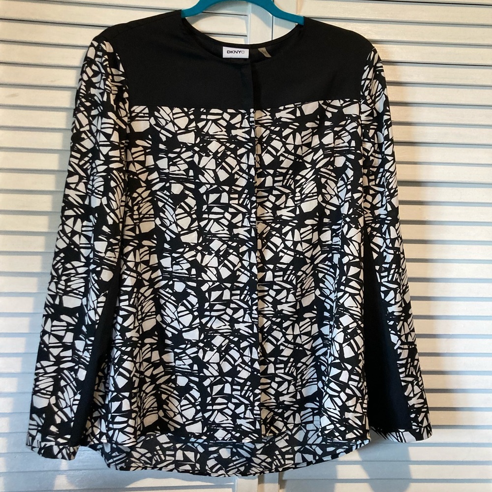 Womens DKNYC white & black color-block geometric long sleeve button-up blouse L